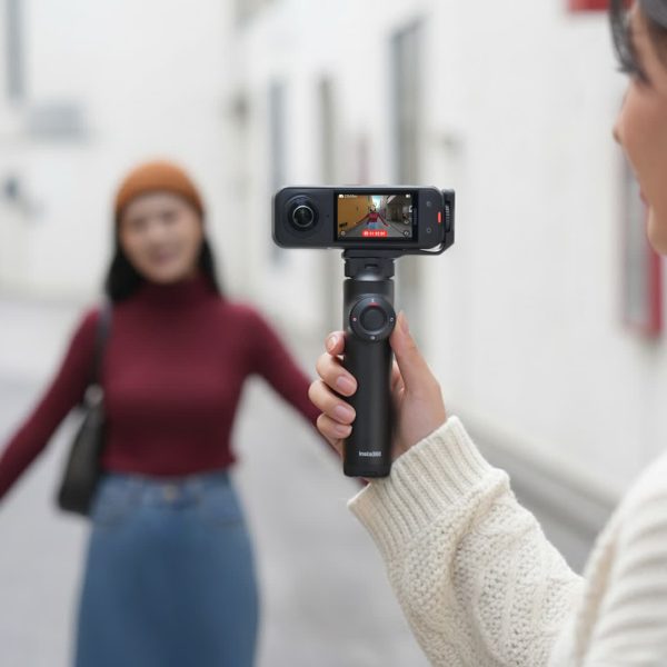 Free Framing Selfie Stick - Insta360 Store